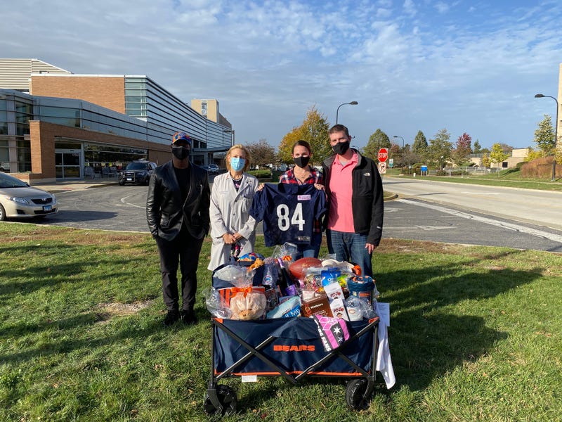 Chicago Bears surprise nurse battling breast cancer