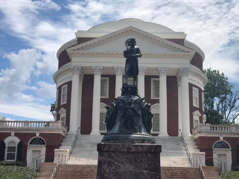 UVA GROUNDS
