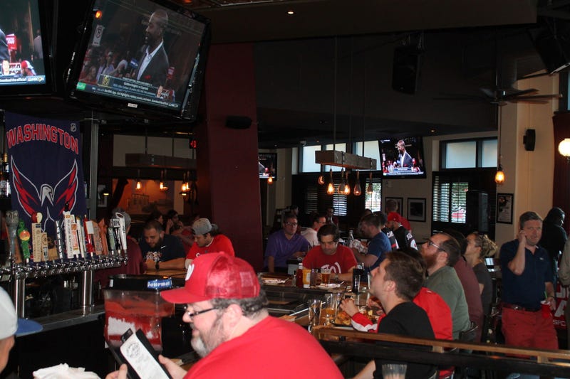 Chad Dukes vs. The World joins listeners at William Jeffery's Tavern in Arlington, VA.