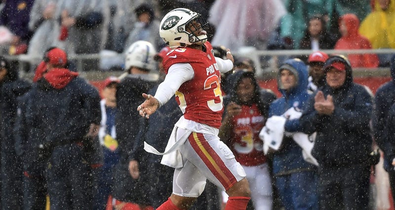 AFC strong safety Jamal Adams of the New York Jets reacts against the NFC in the Pro Bowl on Jan. 27, 2019, at Camping World Stadium in Orlando, Florida.