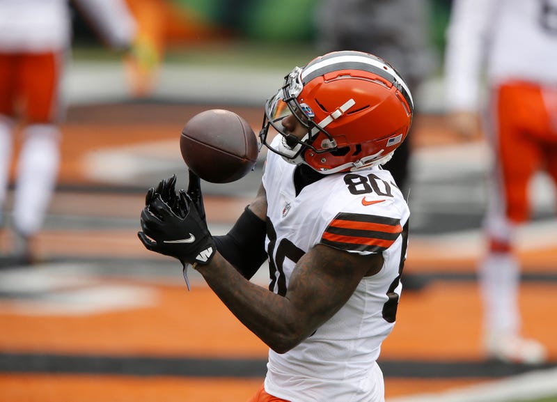 Cleveland Browns wide receiver Jarvis Landry warms up before the game between the Cincinnati Bengals and the Cleveland Browns at Paul Brown Stadium.