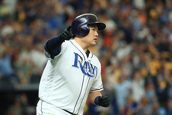 Rays' Ji-Man Choi hits a home run in the ALDS.