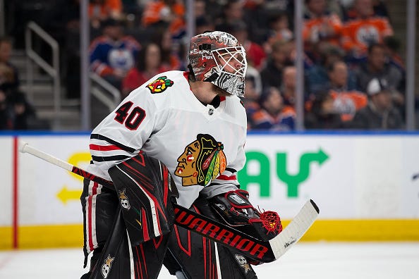 Robin Lehner minds the net for the Blackhawks.