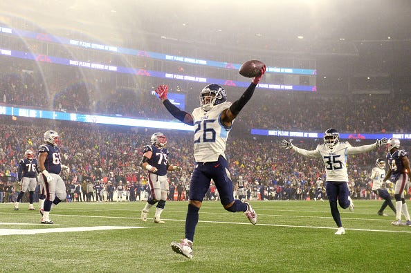 Logan Ryan celebrates a touchdown for the Titans.