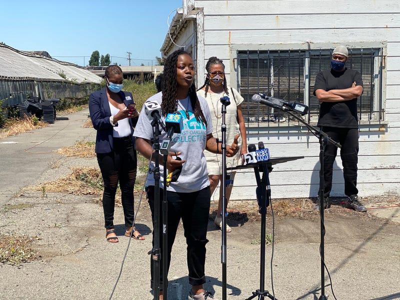 The "Better Neighborhoods, Same Neighbors" grant is announced in Oakland.