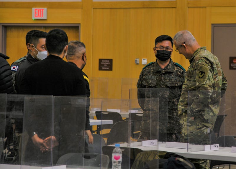 Soldiers kick off the holidays Korean style