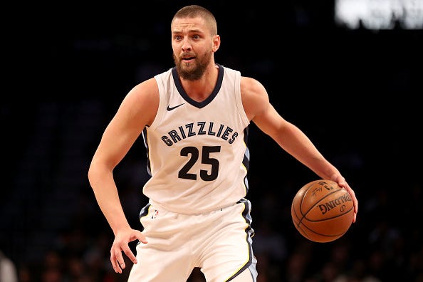 Chandler Parsons eyes to make a play for the Grizzlies.