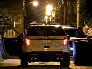Police investigate a shooting about 11 p.m. Saturday, September 1, 2018 in the 6000 block of South Francisco Ave in Chicago. | Justin Jackson/ Sun-Times