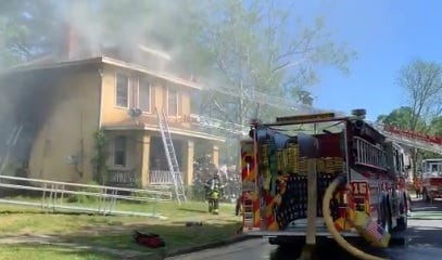 Richmond Firefighters battle fire on Delaware Aven