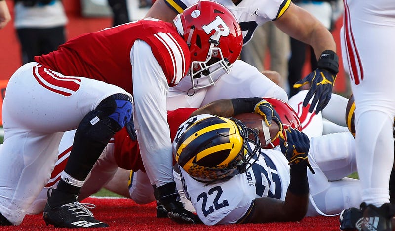 Nov 10, 2018; Piscataway, NJ, USA; Michigan Wolverines running back Karan Higdon (22) scores a touchdown against the Rutgers Scarlet Knights during the first half at High Point Solutions Stadium. Mandatory Credit: Noah K. Murray-USA TODAY Sports