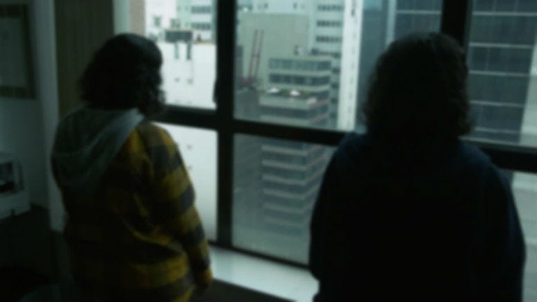 Two sisters who fled Saudi Arabia have been granted an extension to stay in Hong Kong for one more month while they seek an emergency visa in a safe country.