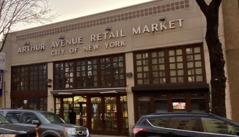 Arthur Ave Retail Market