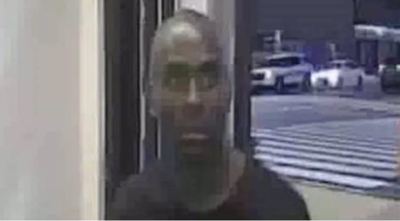 Homeless man fatally kicks another man down Penn Station stairs