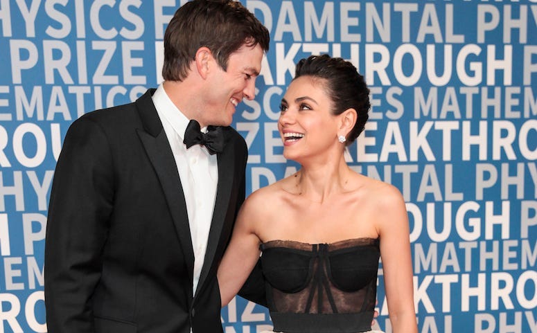 Ashton Kutcher, Mila Kunis, Red Carpet, Smiling, Love, Breakthrough Prize Ceremony, 2017