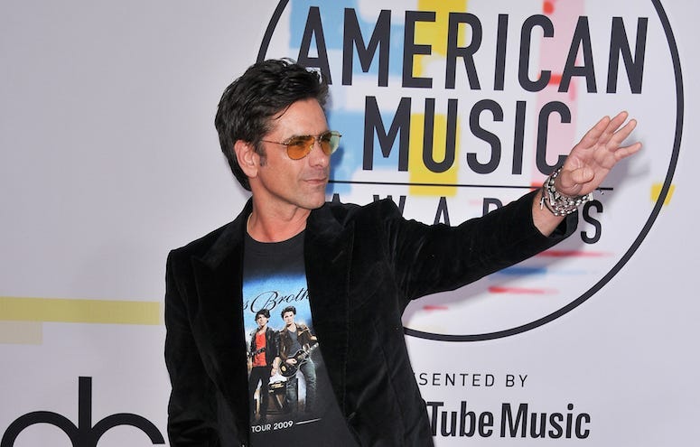 Jon Stamos, Red Carpet, American Music Awards, Jonas Brothers Shirt, 2018