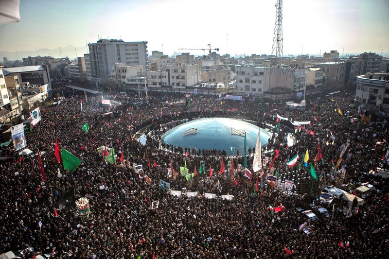 People attend the funeral ceremony of Iranian general Qassem Soleimani in Tehran