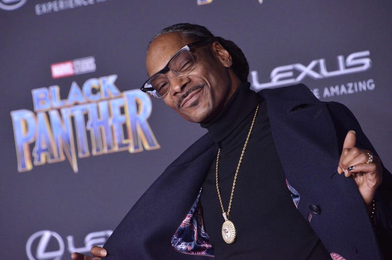 Snoop Dogg arrives at the Marvel Studios' "Black Panther" Los Angeles