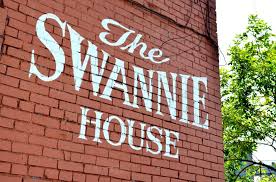 Swannie House