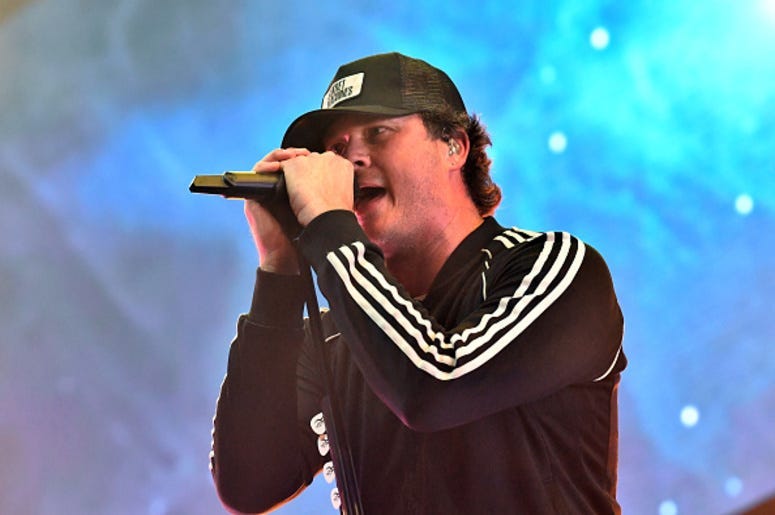 Tom_DeLonge