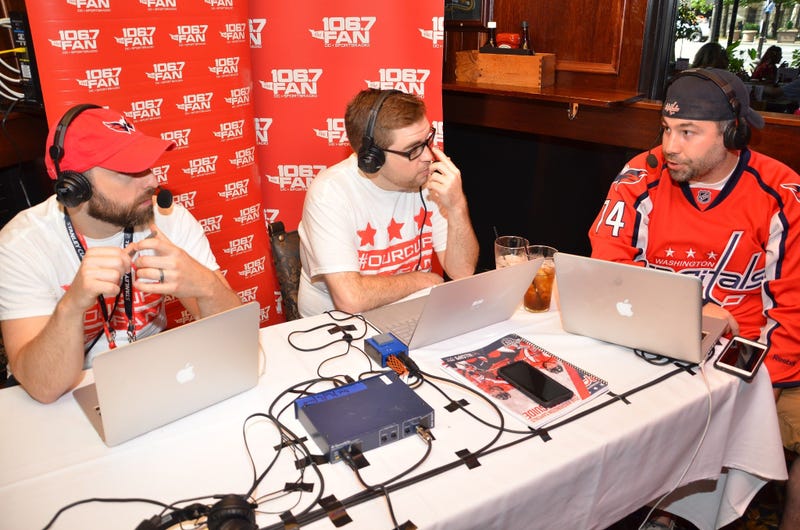 Grant & Danny join Capitals fans for a live broadcast at Elephant and Castle in Washington, D.C.