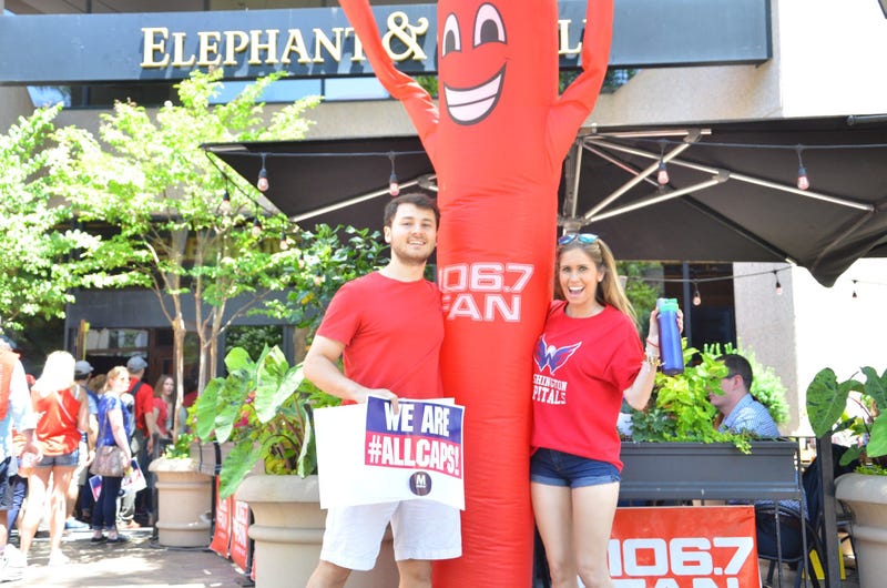 Grant & Danny join Capitals fans for a live broadcast at Elephant and Castle