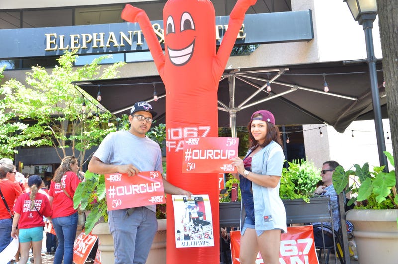 Grant & Danny join Capitals fans for a live broadcast at Elephant and Castle