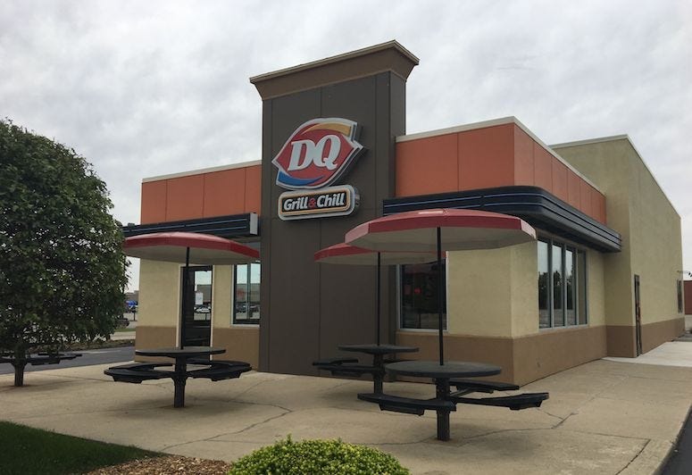 Dairy Queen, Restaurant, Exterior, Cloudy, Overcast, 2018