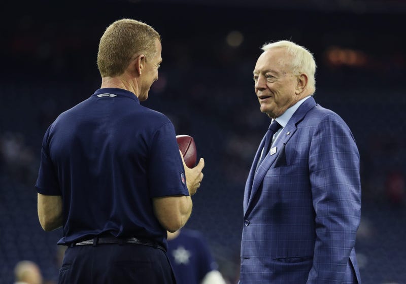Jason Garrett, Jerry Jones