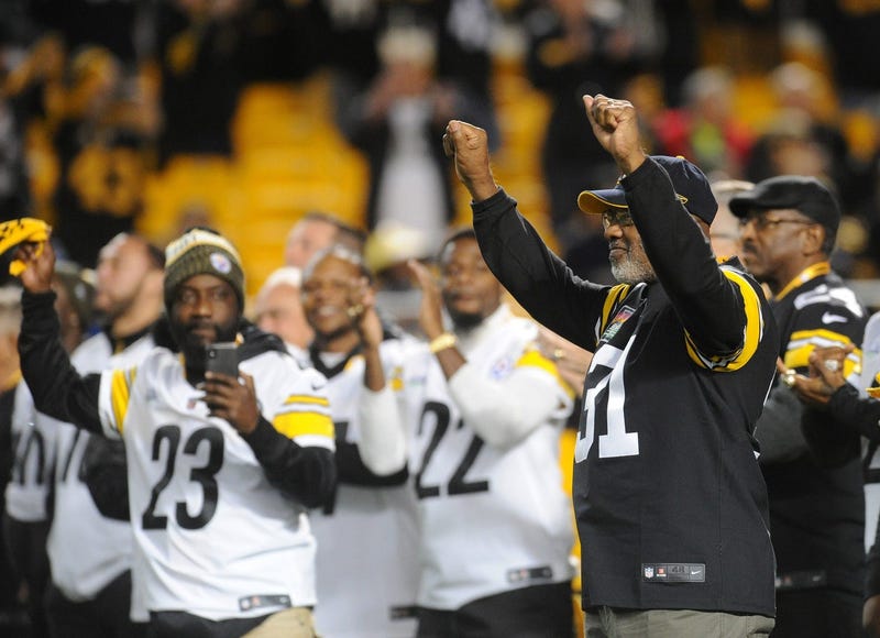 Pittsburgh, PA, USA; Pittsburgh Steelers former safety Donnie Shell (31) during a recognition of the Super Bow
