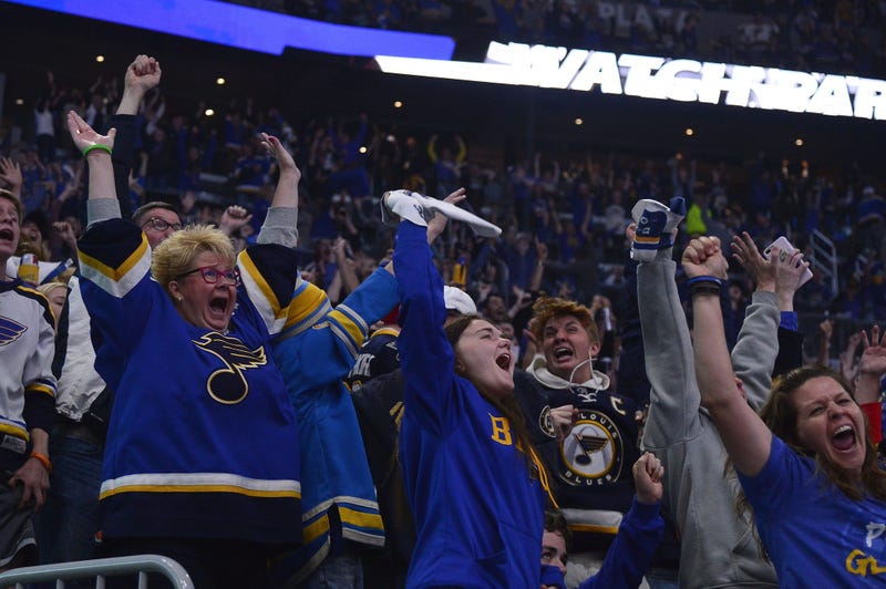 St. Louis Blues fans