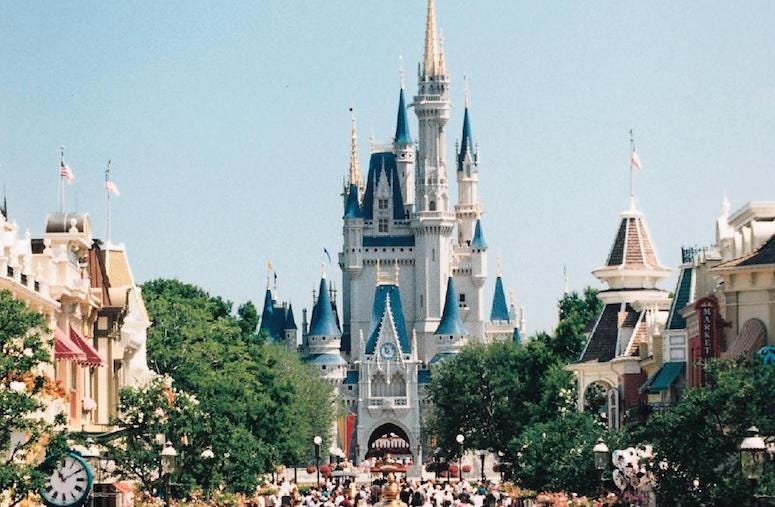 Disney World, Magic Kingdom, Orlando, Crowd, 1997
