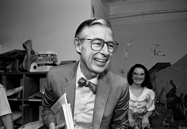 Fred Rogers, Mister Rogers Neighborhood, Smile, Black and White, 1989