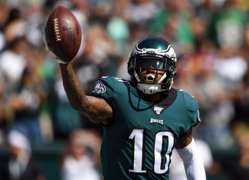 Philadelphia Eagles wide receiver DeSean Jackson (10) celebrates his touchdown catch in the second quarter against the Washington Redskins at Lincoln Financial Field.