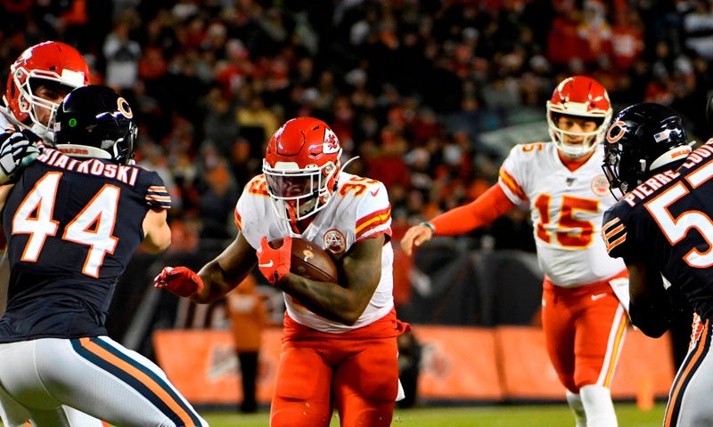Dec 22, 2019; Chicago, Illinois, USA; Kansas City Chiefs running back Spencer Ware (39) runs against the Chicago Bears during the first half at Soldier Field. Mandatory Credit: David Banks-USA TODAY Sports