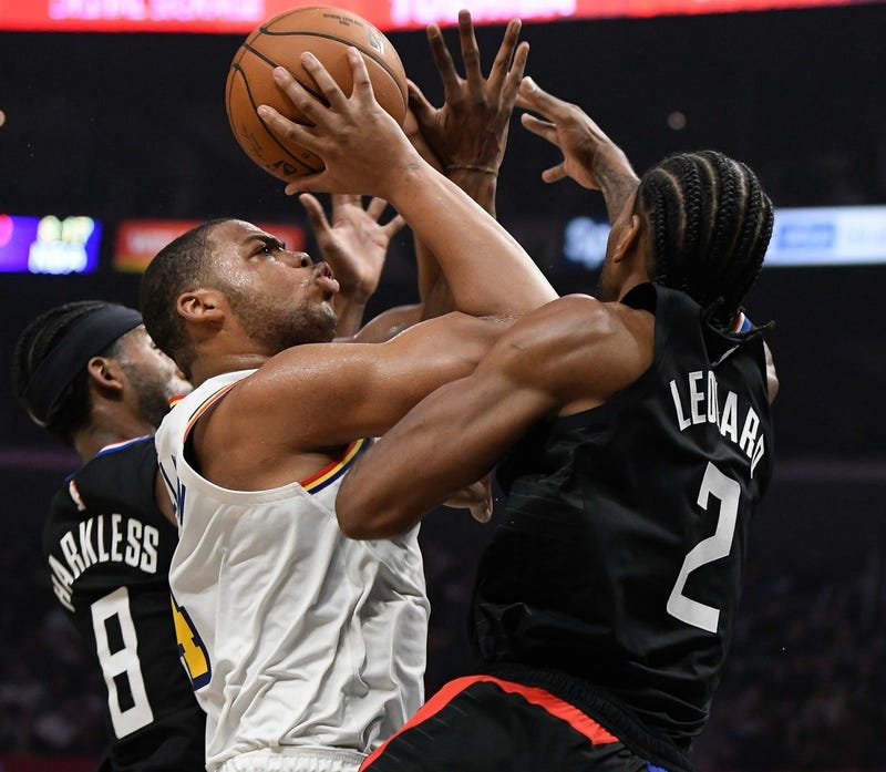 Omari Spellman Kawhi Leonard