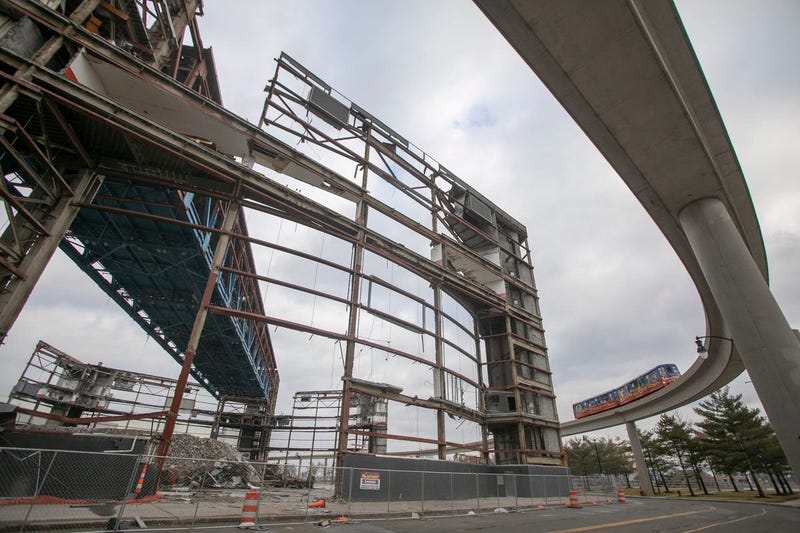 Final demolition of Joe Louis Arena delayed until June