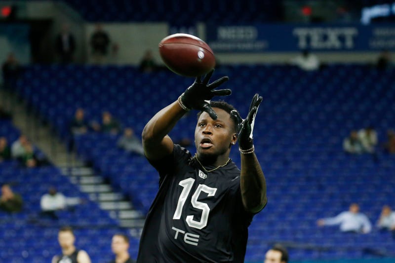 Louisiana State Tigers tight end Stephen Sullivan (TE15) catches a pass in a workout drill during the 2020 NFL Combine at Lucas Oil Stadium.