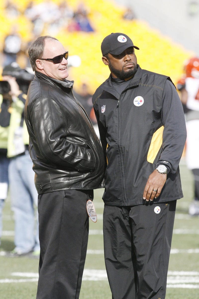 Kevin Colbert and Mike Tomlin on field