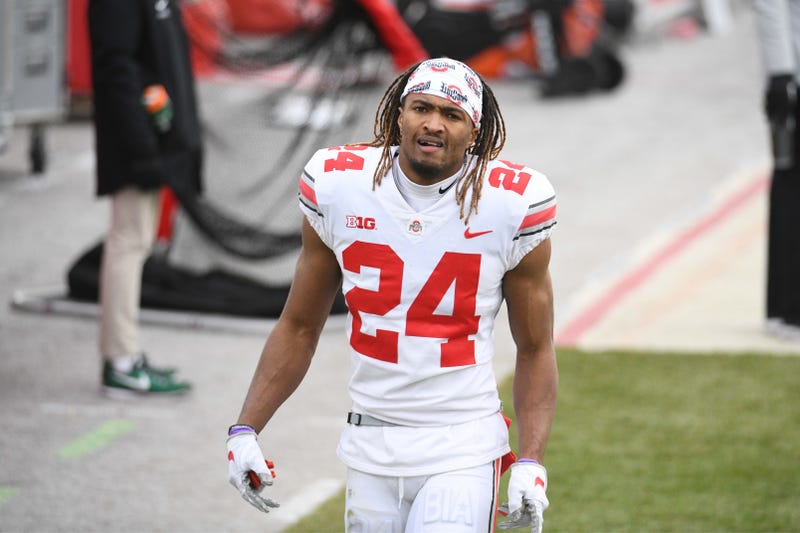 Shaun Wade looks on from the Ohio State sideline.