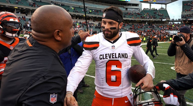 Baker Mayfield Hue Jackson NFL
