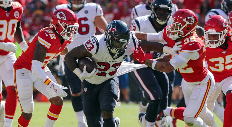 Carlos Hyde Chiefs Texans