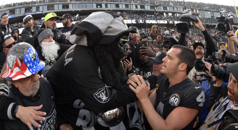 Derek Carr Raiders