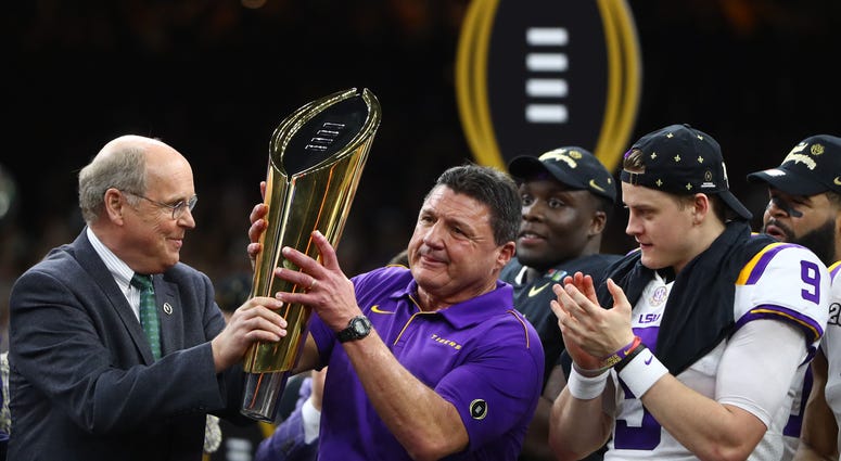 Joe Burrow Ed Orgeron LSU