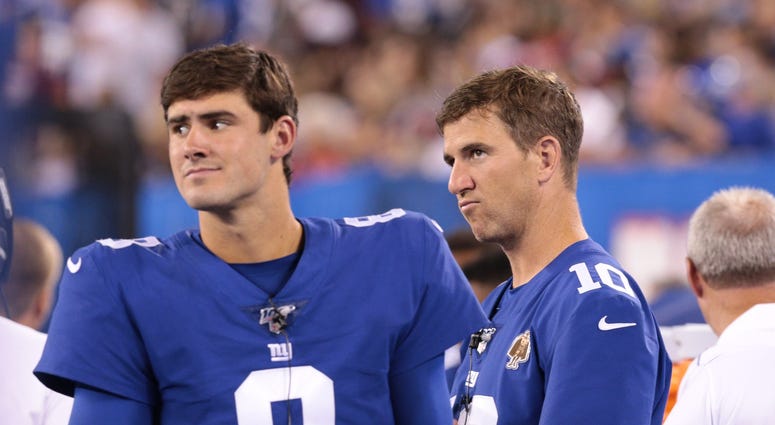 Daniel Jones Eli Manning