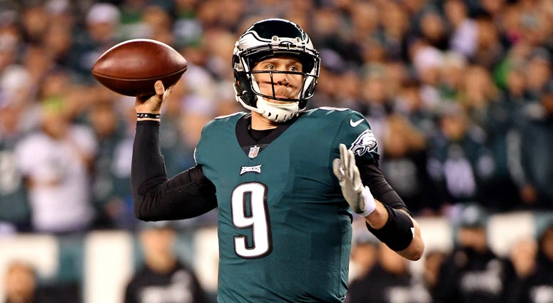 Philadelphia Eagles quarterback Nick Foles (9) throws a pass during the first quarter against the Minnesota Vikings in the NFC Championship game at Lincoln Financial Field. NFL: NFC Championship-Minnesota Vikings at Philadelphia Eagles