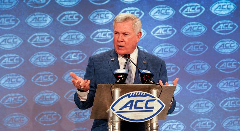 Mack Brown North Carolina