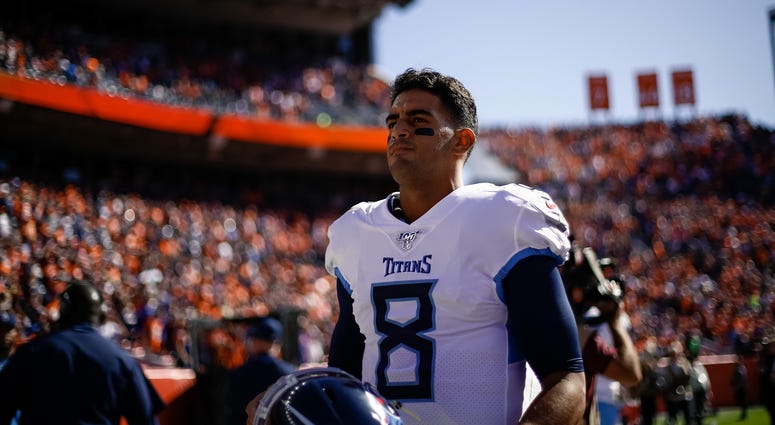 Marcus Mariota Titans Raiders