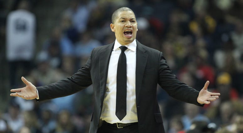 Cleveland Cavaliers head coach Tyrone Lue reacts during the first half against the Memphis Grizzlies at FedExForum. NBA: Cleveland Cavaliers at Memphis Grizzlies
