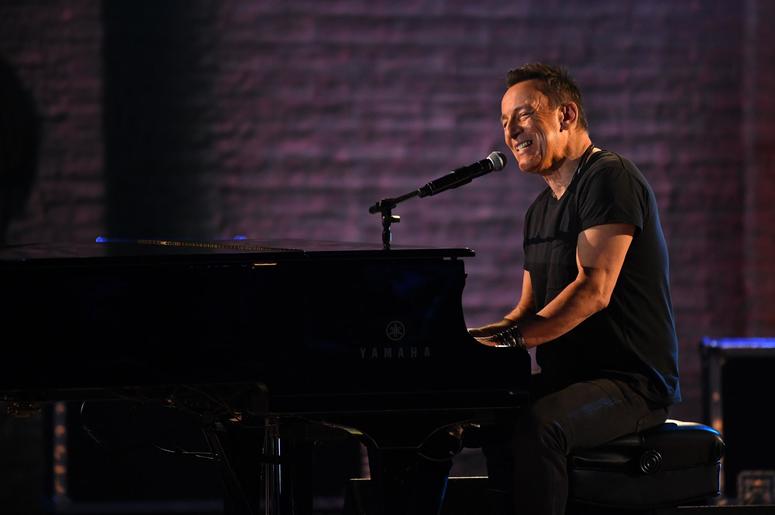 Bruce Springsteen performs a portion of his solo show Springsteen on Broadway Bruce Springsteen performs a portion of his solo show Springsteen on Broadway