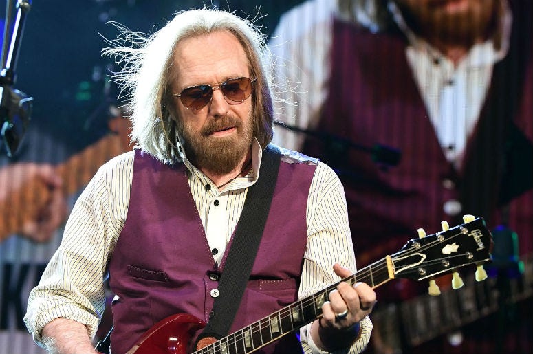 May 5, 2017; West Palm Beach, FL, USA; Tom Petty performs at Perfect Vodka Amphitheatre May 5, 2017; West Palm Beach, FL, USA; Tom Petty performs at Perfect Vodka Amphitheatre